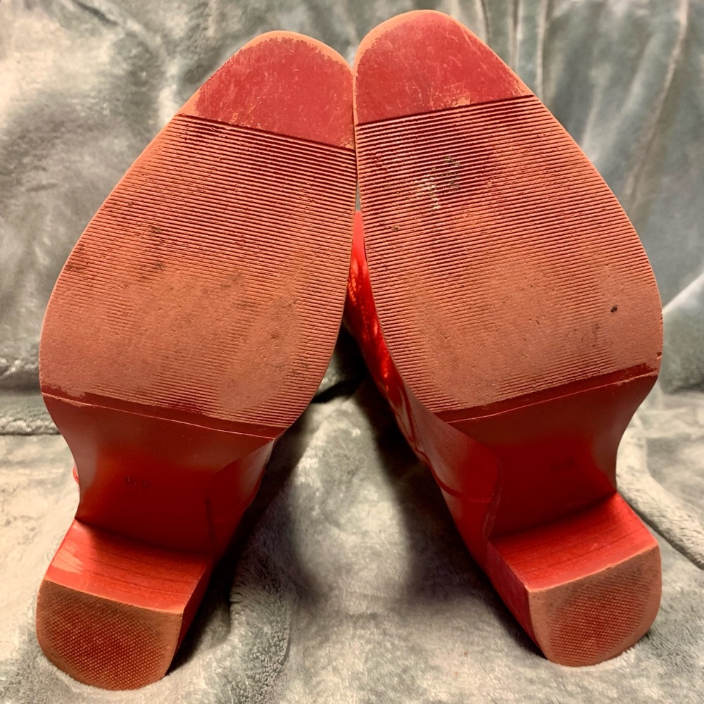 IUV Red Embroidered Western Cowboy Boots - Picture 4 of 10